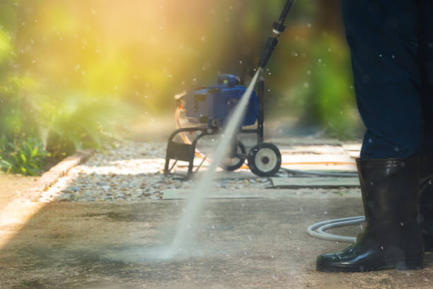 Best Playground Equipment Cleaning  in Oak Hill, FL